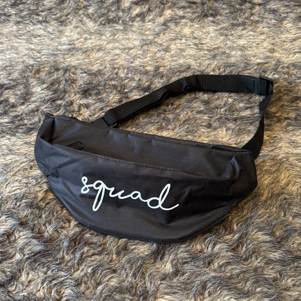 (💚4/$20) “Squad” fannypack / beltbag